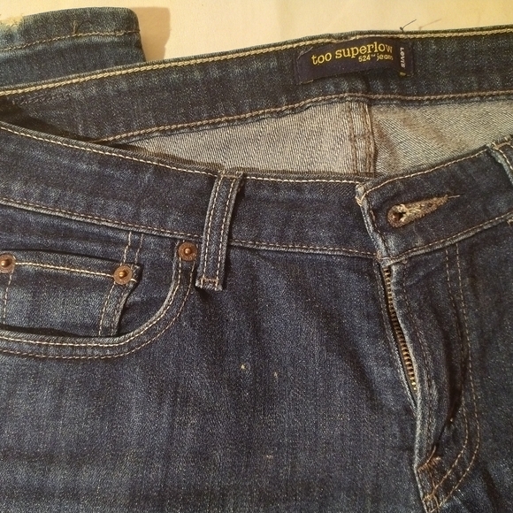 Levi's 'Too Super Low' Skinny Jeans - Picture 4 of 5